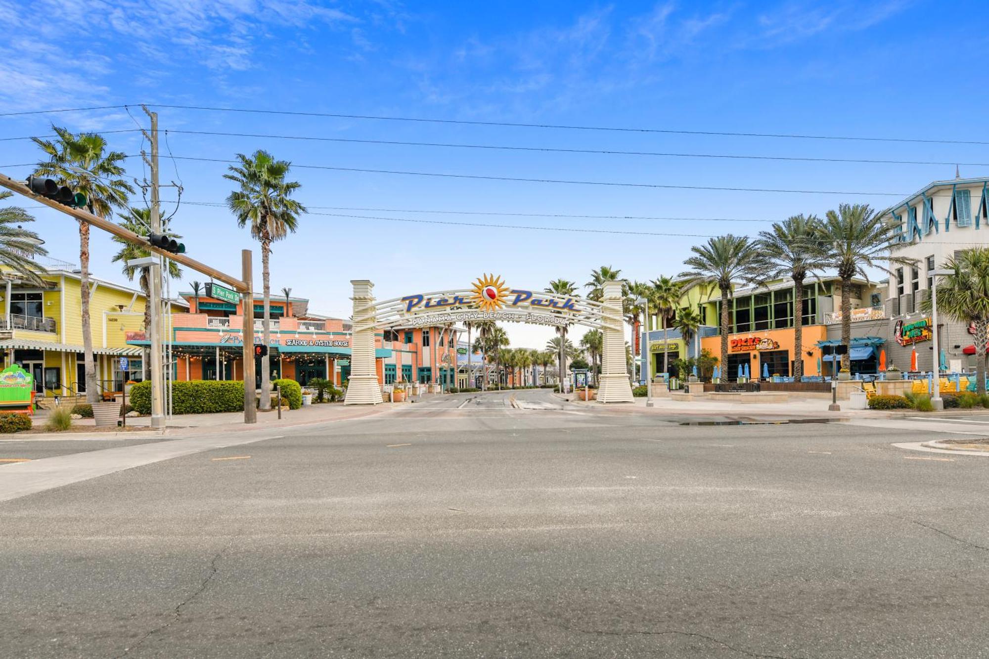 Boardwalk #1402 By Book That Holiday home Panama City Beach